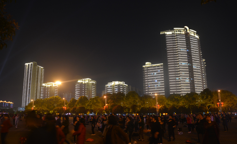 長沙一點兩線亮化工程 長沙一點兩線亮化工程