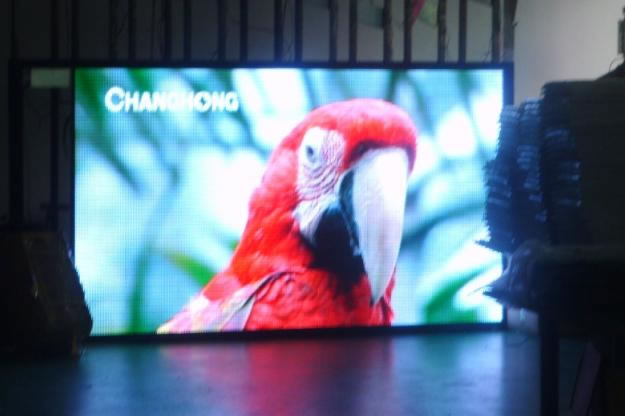 室內全彩LED顯示屏